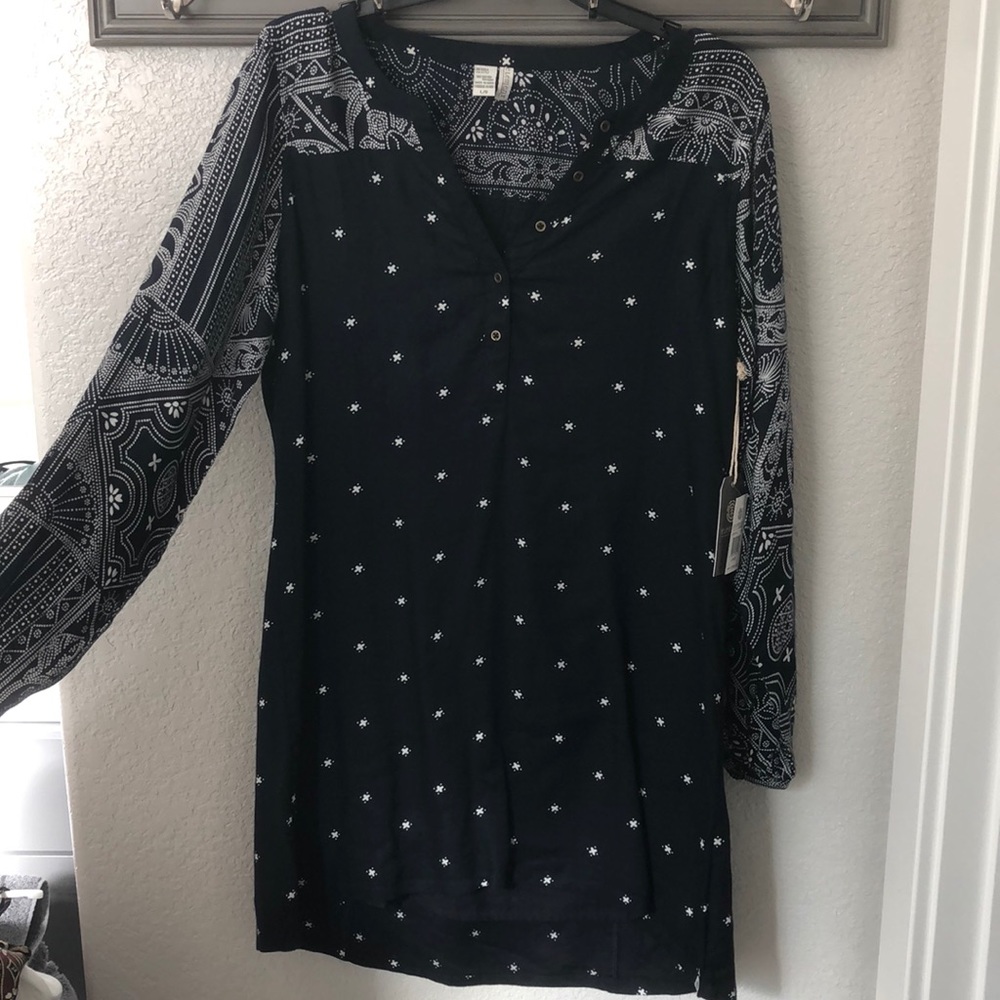 NWT L Element Shift Dress